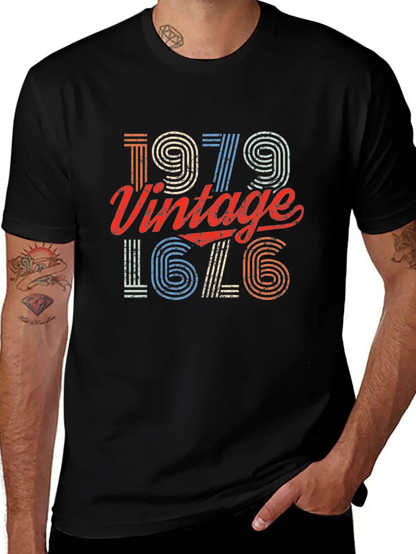 1979 Vintage Born In Retro Age Birthday Gift Idea Relaxed Everyday Tee – Lightweight And Durable Cotton