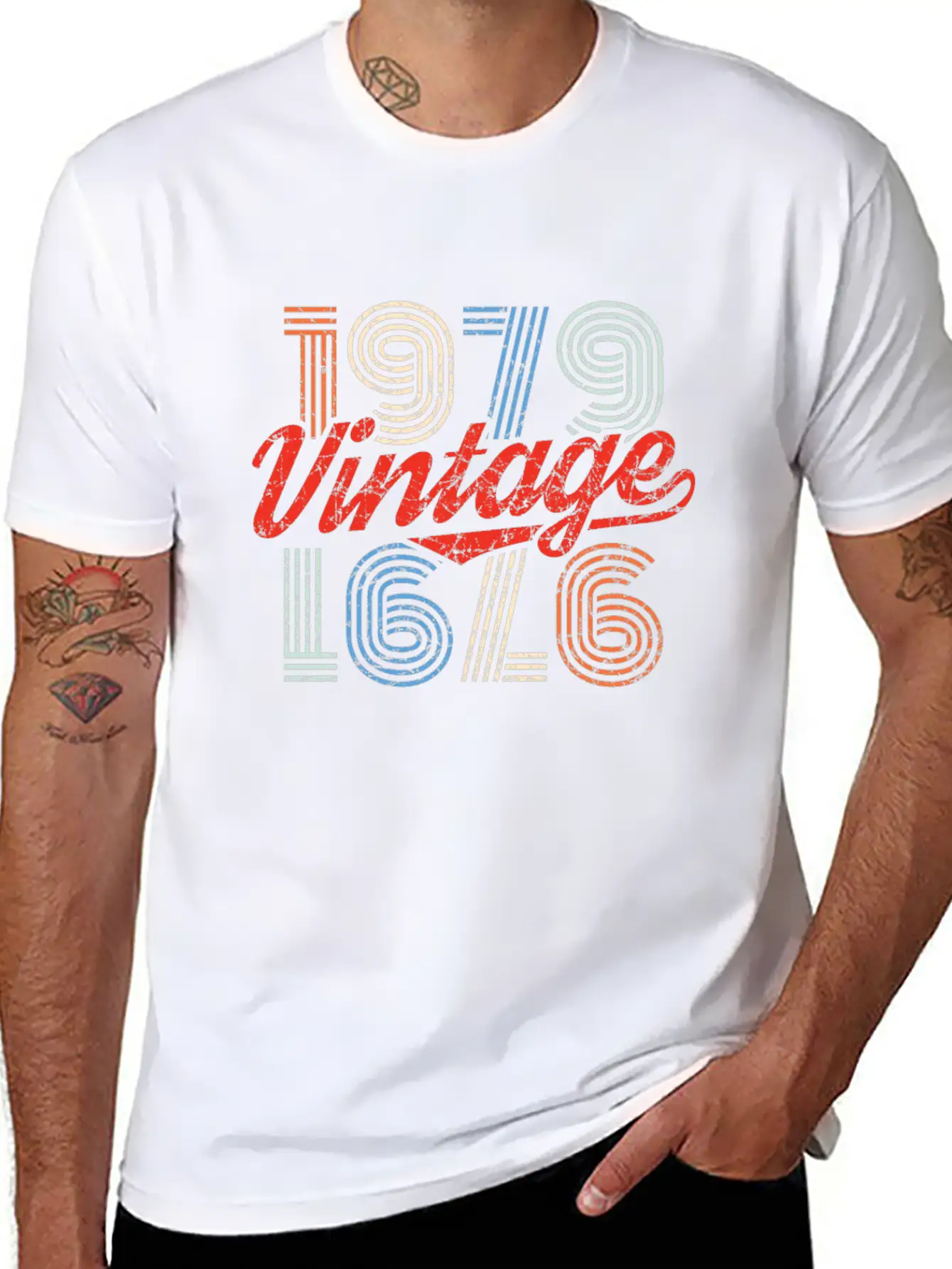 1979 Vintage Born In Retro Age Birthday Gift Idea Relaxed Everyday Tee – Lightweight And Durable Cotton