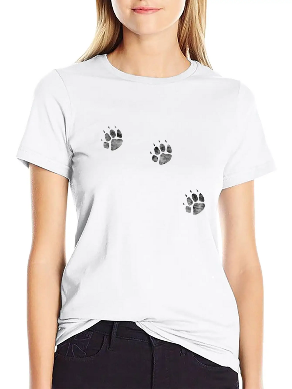 3 Legs Dog Paw Prints Three Legged Tripod Modern Fit Casual T-Shirt – Clean And Versatile Design